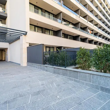 Downtown Marita207 Apartman *