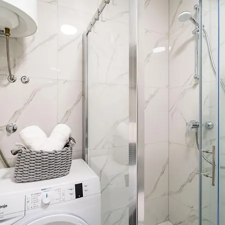 Downtown Marita207 Apartman *