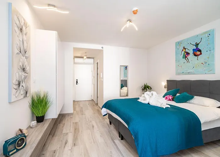 Downtown Marita207 Apartment *