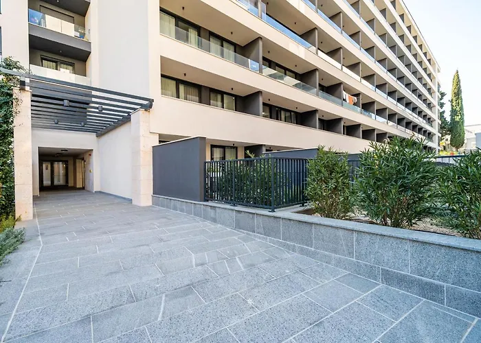 Downtown Marita207 Apartment *